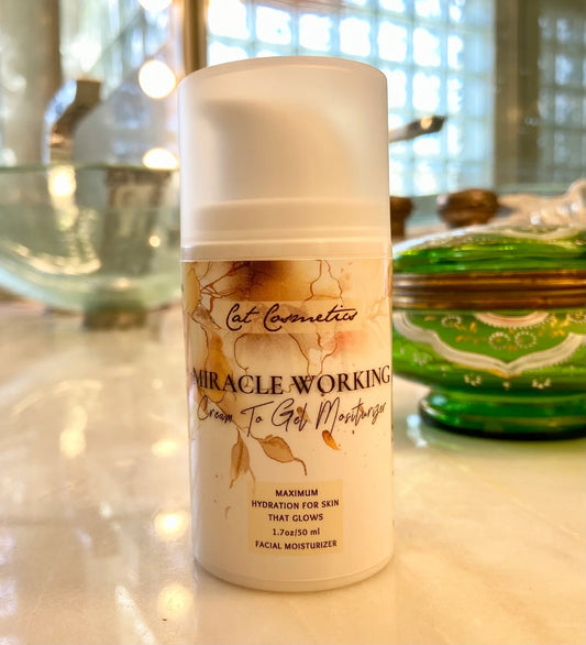 Miracle Working Cream-to- Gel Moisturizer and Make-up Reviver!